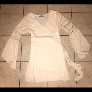 Ivory boutique dress with lace detail Size M